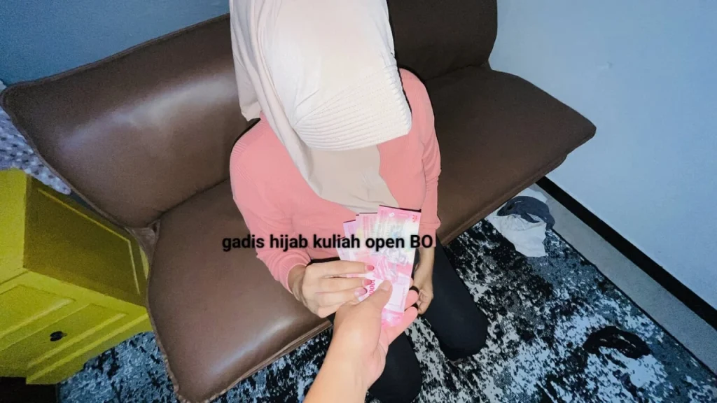 Mahasiswi Cari Teman Akhir Semester Untuk Bantu Proyek Tesis