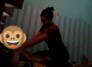 Bokep Streaming: Pijat Plus-Plus Berujung Ngewe