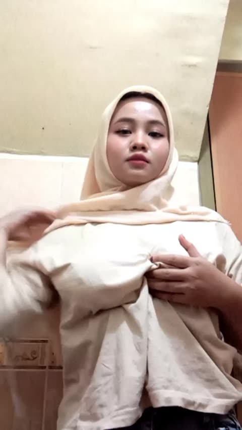 Bokep Cewek Jilbab Indo Main Toge Remas Toket