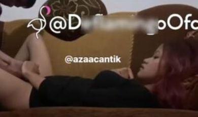 Bokep Streaming: AzaaCantik dan Abg Kimcil di Sofa – Ngentot Viral!